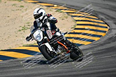 media/Mar-25-2024-Moto Forza (Mon) [[8d4319bd68]]/3-Intermediate Group/Session 2 (Turns 9 and 10)/